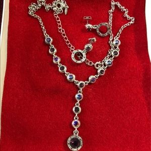 Avon Necklace and Earring Set